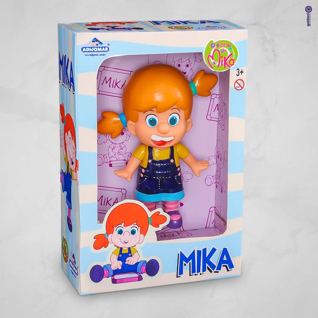 Boneca Mika